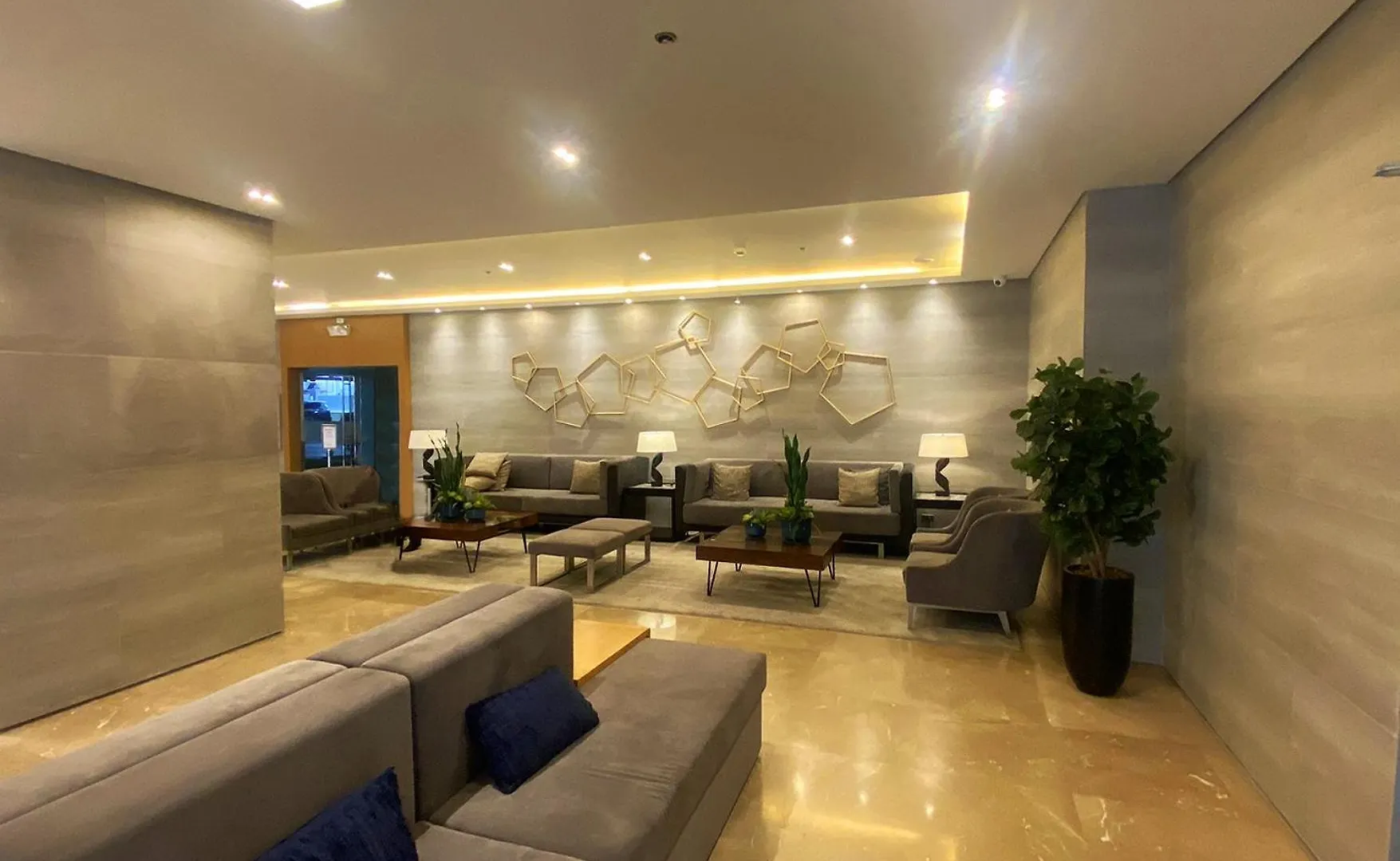 Aparthotel Homefort At S Residences Pasay