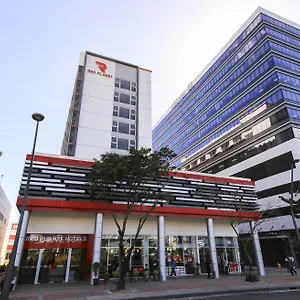 Red Planet Manila Aseana Hotel