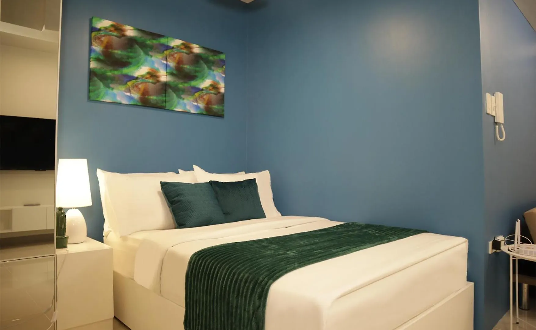 Homefort At S Residences Pasay 0*,