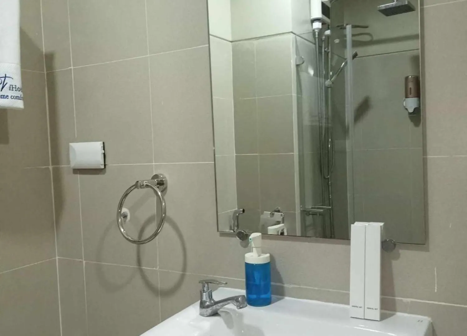 Aparthotel Homefort At S Residences Pasay